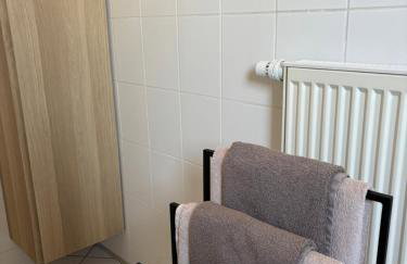 Zentrales, modernes Apartment mit Balkon, Küche & Garage - Foto 30