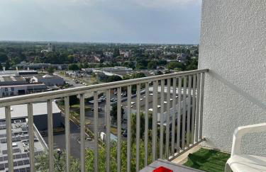 En hauteur, au pied du métro & 7mn du centre Lille - Foto 5