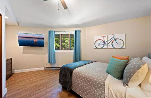 The Goat and Cherry - Dogs, Fire Pit & Hot Tub, Escape to Sister Bay! - Foto 27