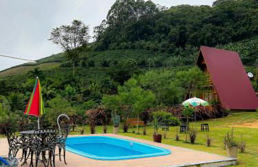 Chalé de Madeira em Vargem Alta - Photo 9