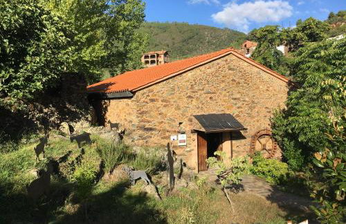 Caserío de Ovejuela - Foto 46