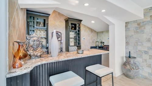 Lakefront 3BR w Balconies Near French Qtr - Foto 3