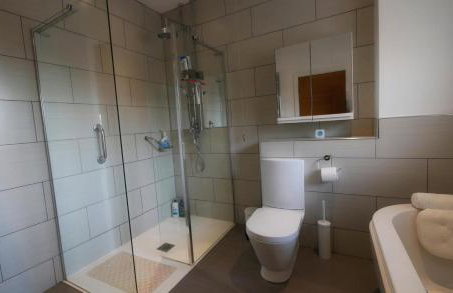 Bright, Stylish 1 KS Bed Bungalow with Private Garden - Foto 16