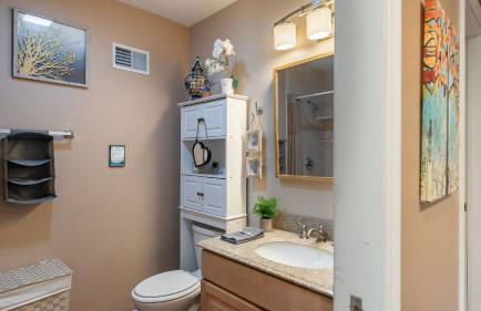 Bear Trail Chalet by Avantstay Retreat w/ Outdoor Living Deck & Fire Pit - Foto 87