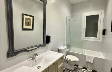 PAMPLONA CENTER SUITES luxury apartament City center - Photo 10