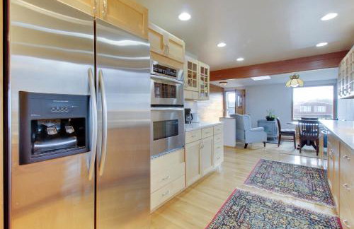 Lopez Island Agate Beach Waterfront Home - Foto 3