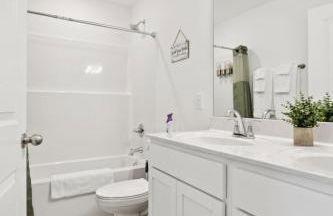 Beautiful and SUPER comfy home! - Foto 30