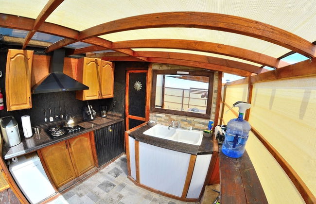 Unique off Grid Desert Retreat, California, USA - Photo 8