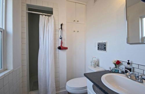 18th Street D - Photo 6