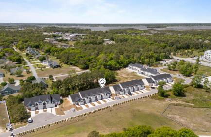 Modern Retreat Minutes to Emerald Isle Beach Villa - Foto 47