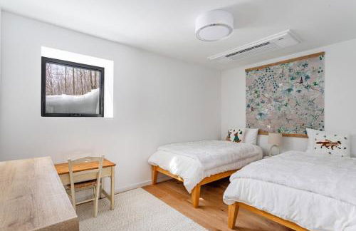 Modern A-Frame Catskills Hot Tub & Fireplace - Foto 61