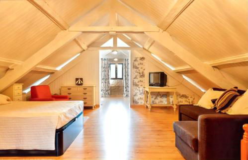 Spacious House with Pool in Carballedo - Foto 9