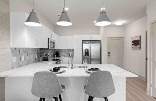 Luxe Living 5 Min From Downtown - Foto 25