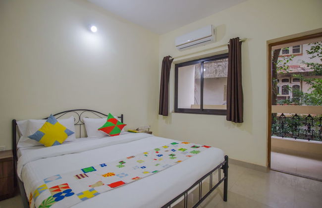 OYO 18720 Home Alluring 3BHK Dona Paula - Foto 1