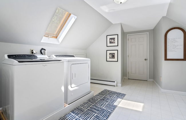 Maine Adventure 3BR Oasis Awaits! - Photo 28