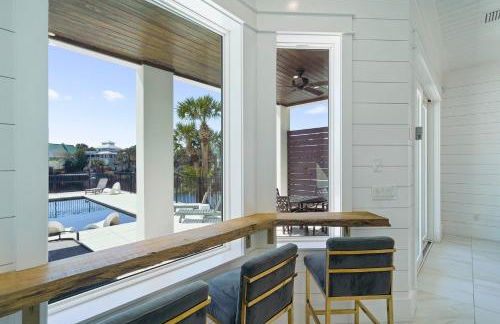 Water's Edge - Luxury Lakefront Beach House with Private Pool & Community Amenities - Foto 8