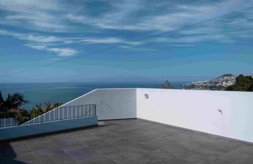 GuestReady - Hillside Oceanview Heaven - Foto 51