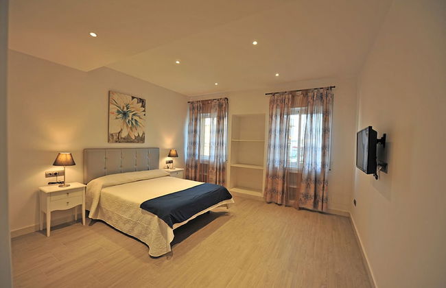 Terrazas Plaza Arenal 5 Dormitorios - Photo 10