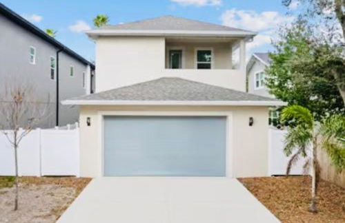 Spacious Modern 5-Bedroom House, Close to Downtown Tampa - Foto 23