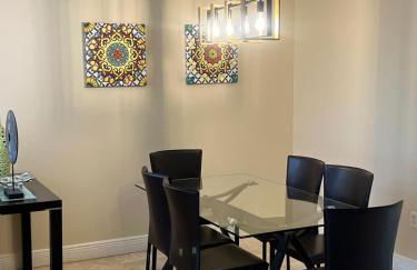 Renovated 2/2 Unit at Yacht Club/Aventura - Foto 9