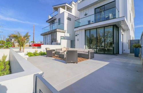 Modern Paradise - walk to beach- sleeps 10 - Foto 31