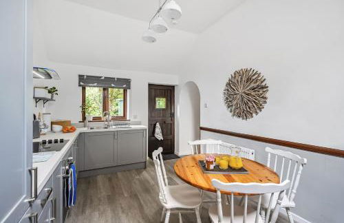 Chapel Cottage - Photo 14