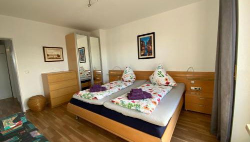 Sunny apartment in Pähl - Foto 2, towels, wardrobe