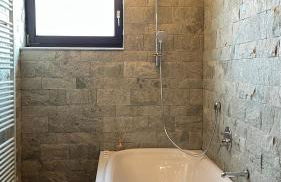 Relax-Wohnung mit Sauna und Badewanne - Foto 2