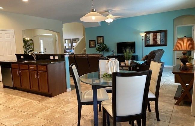 Spacious 5bd Pool Hm Spa Gm Watersong -256ys 5 Bedroom Home by RedAwning - Foto 30