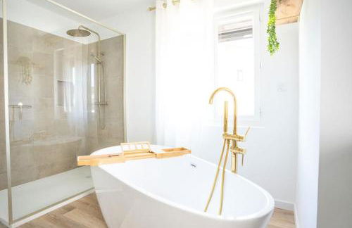 NUXIA Suites&SPA L'Abohème Chic - Foto 21