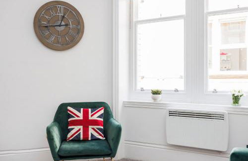 Leicester Square Apartment - Photo 21