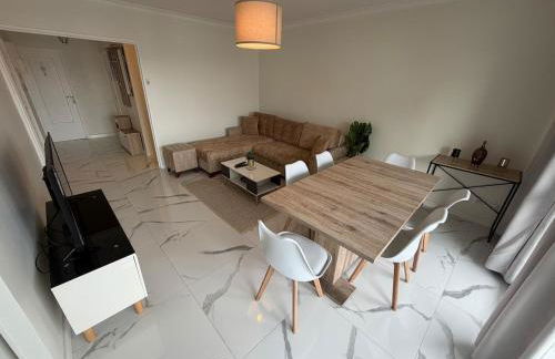 Bel Appartement spacieux T4 avec 2 Parkings privée Gratuit - Foto 21