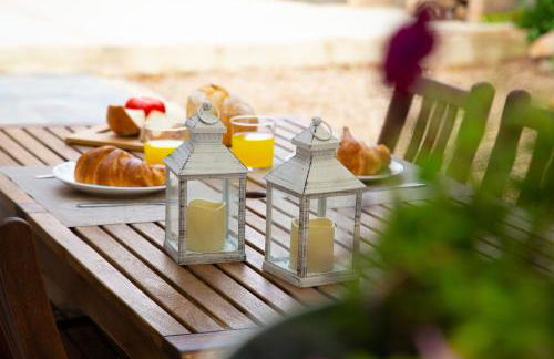 Preciosa casa con jardín "Casa Gastón" - Photo 27