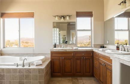 Sangiovese By AvantStay Spectacular Estate w Pool Hot Tub Putting Green - Foto 31