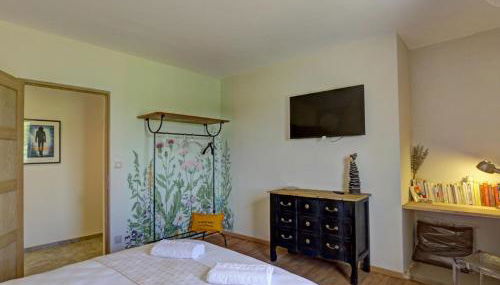 Gîte moderne avec parking sécurisé et jardin privé - FR-1-496-316 - Foto 5