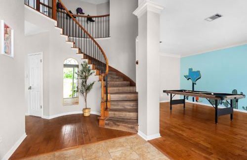 Hidden Gems with Pool and Game room - Foto 18