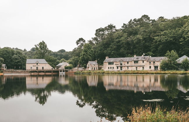 Modernly Furnished Cottage With Beautiful Terrace by a Lake - Foto 1