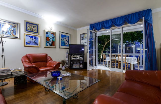 Villa Piano - Four Bedroom Villa With Terrace and Swimming Pool - Foto 1