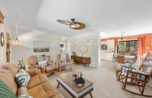 Pine Nest Retreat Saloon and Scenic Views - Foto 3