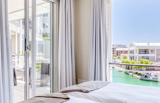 Simplistic Elegance at Altmore 203 - Photo 18