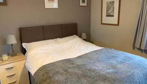 NEW Superb One Bedroom Getaway in Dysart Kirkcaldy - Foto 3