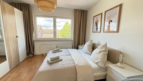 110qm- 4 Rooms - free private parking- free fast WIFI - Kitchen - near Wood- A Part Time Home - Foto 4