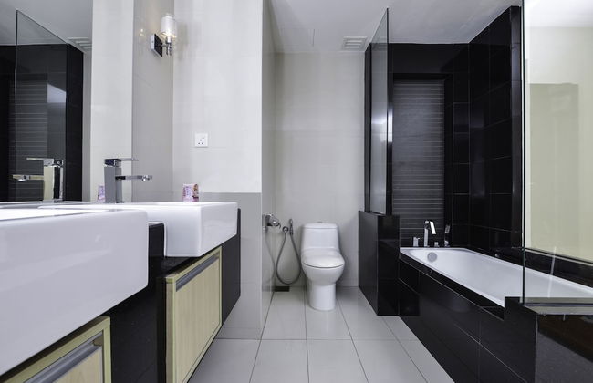 OYO Home 527 Lavish 2BR Dua Sentral - Foto 11