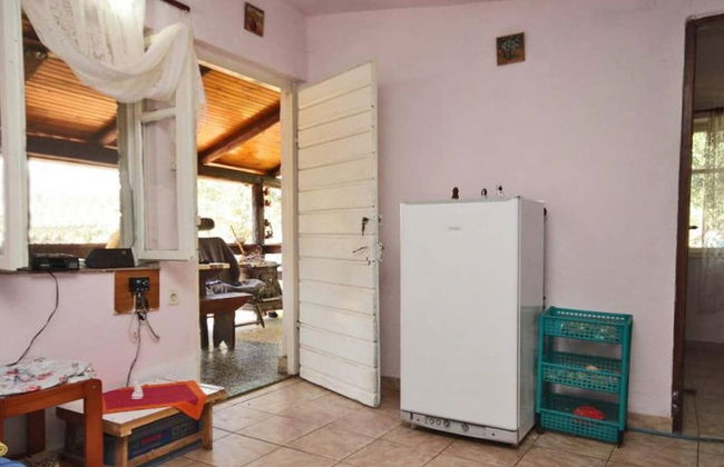 Peaceful 2-bedroom Robinson House Orca - Photo 10