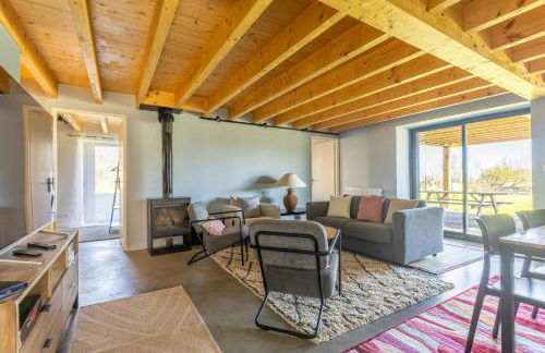 Family Farm At The Foot Of Auvergne Volcanoes - Foto 18