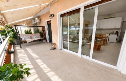 Elegant Penthouse Hilton Area Dipejo Athens - Photo 4
