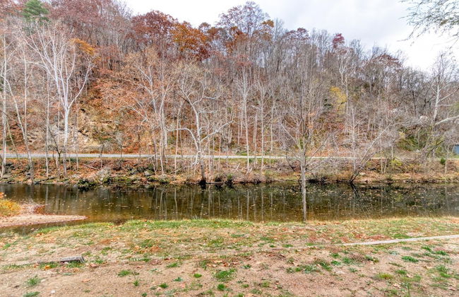 4BR Lodge on Wolf Creek – Fishing, Hiking, New River Fun & Hokie Weekends - Foto 38