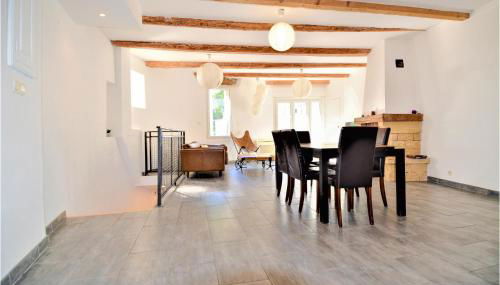 Pet Friendly Home In Laudun-L'ardoise - Foto 2