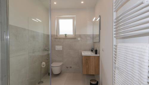 Villa Sarah, mediterranean elegance minutes from the beach - Photo 2, Shower