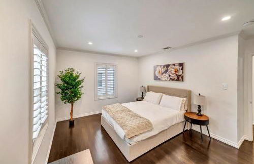 Charming 3BR with Ping-Pong and Spa! - Foto 4